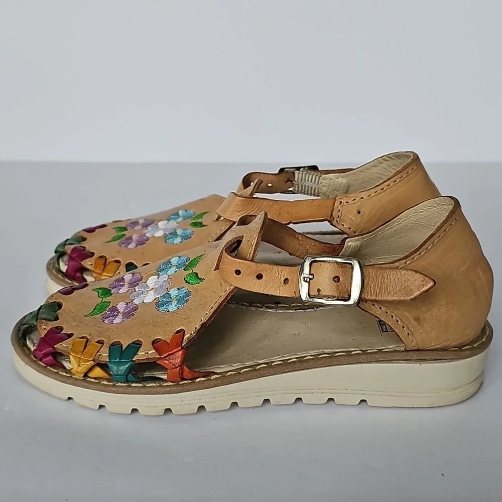 Huaraches Embroidered Flower Leather Mexican Sandals Girls Sz 20/ US 4.5 1853